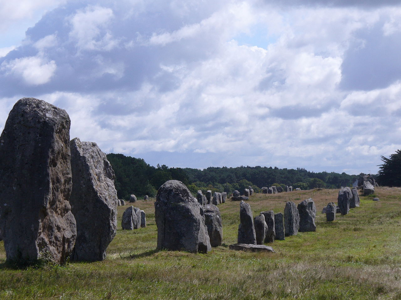 53.Ménhírek, Carnak, Fr.o. másolata